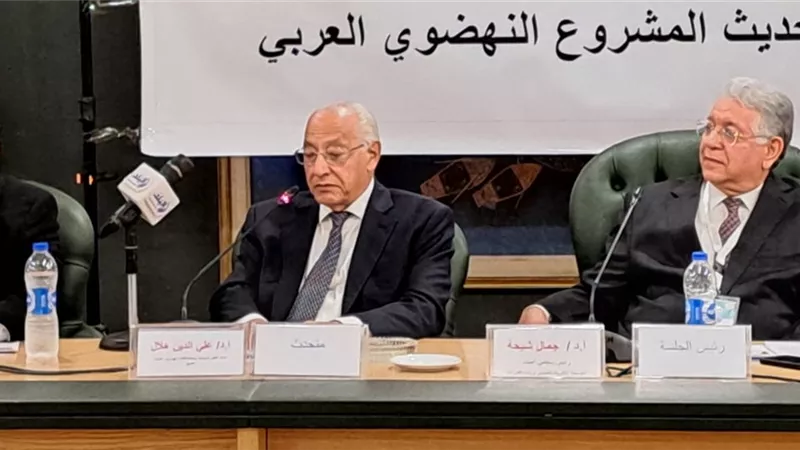 في ذكرى يوليو..علي الدين هلال: الثورة أسست لمرحلة جديدة من العدالة 
