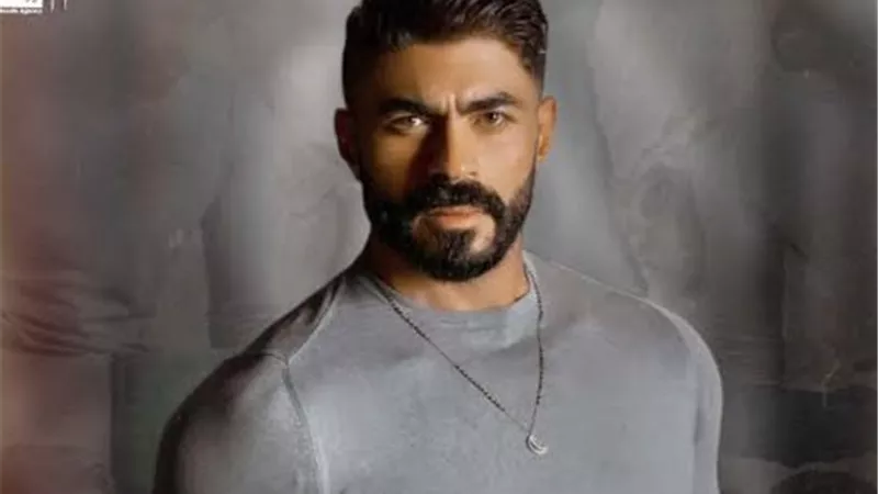بعد 16 عامًا.. خالد سليم يعيد «موهوم» والجمهور يسترجع الذكريات