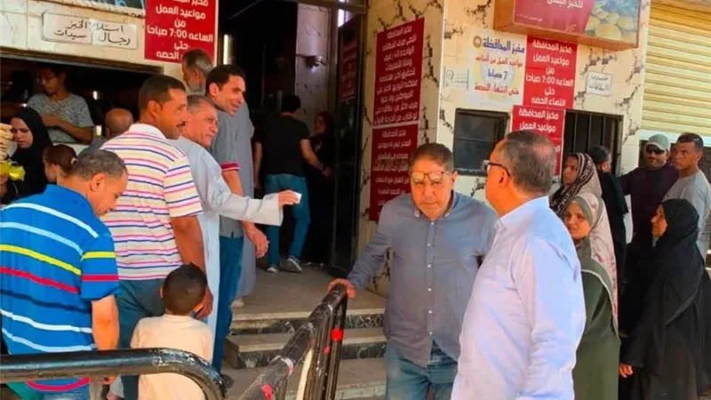 تموين الدقهلية يضبط 137 مخالفة ويحبط تهريب خبز وسولار