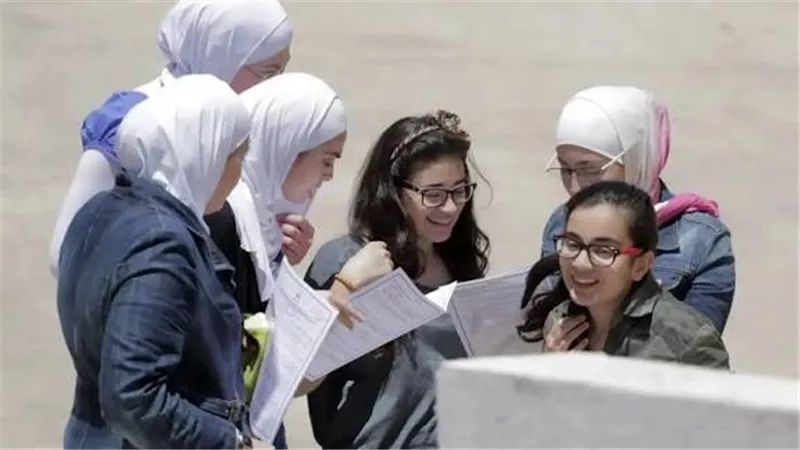 التعليم تعلن أسماء أوائل الثانوية العامة علمي رياضة