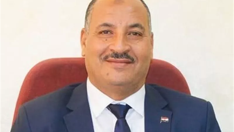 وكيل تعليم المنيا يهنئ مريم وائل بعد حصدها المركز الثاني على الجمهورية 
