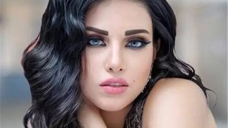 مروة نصر تطلق البرومو الدعائي لأحدث أغانيها