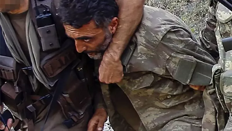 الشرطة التركية تعتقل طيارا أتهم بمحاولة اغتيال اردوغان في 2016