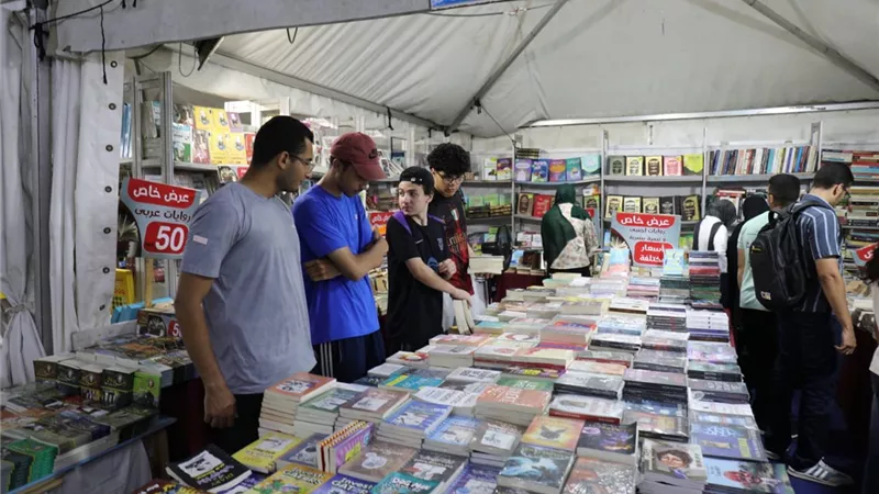 اختتام فعاليات معرض بورسعيد التاسع للكتاب وسط إقبال جماهيري وبرنامج ثقافي 
