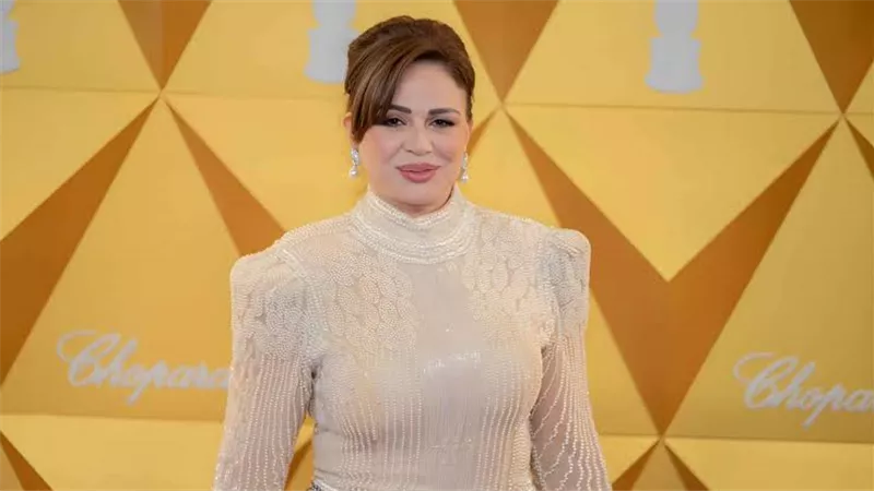 إلهام شاهين تنتهي من 