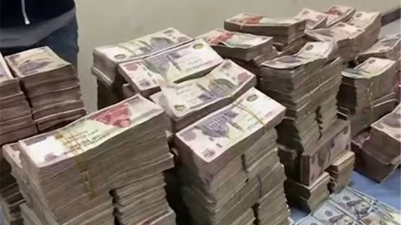 ضبط 3 متهمين بغسل 50 مليون جنيه من الهجرة غير الشرعية