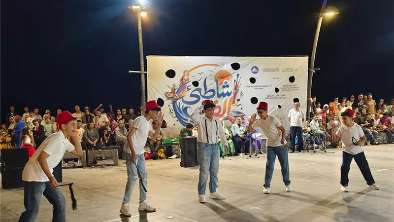 أطفال أوبرا عربي والأنفوشي يتألقان في ثالث ليالي 
