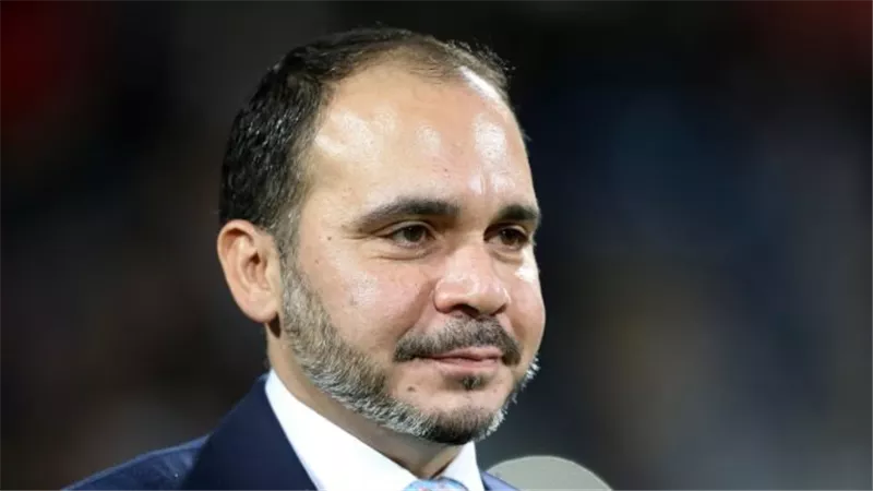 رئيس الاتحاد الأردني لكرة القدم ينتقد الـ