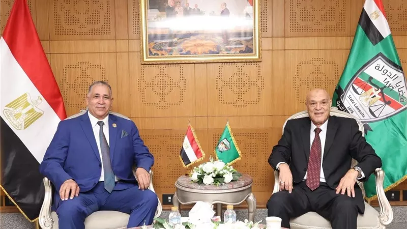 نقيب المحامين ورئيس هيئة قضايا الدولة يبحثان سبل دعم سيادة القانون
