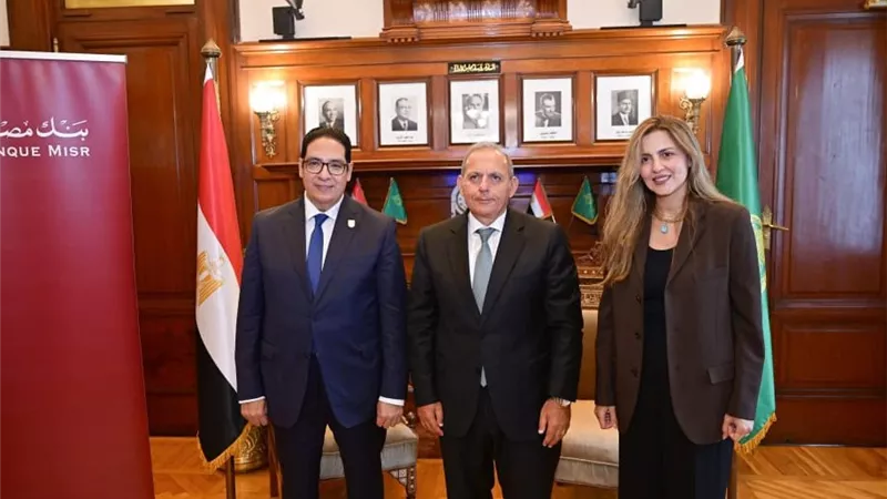 جامعة القاهرة: بنك مصر يضخ 11 مليون جنيه جديدة لدعم قصر العيني