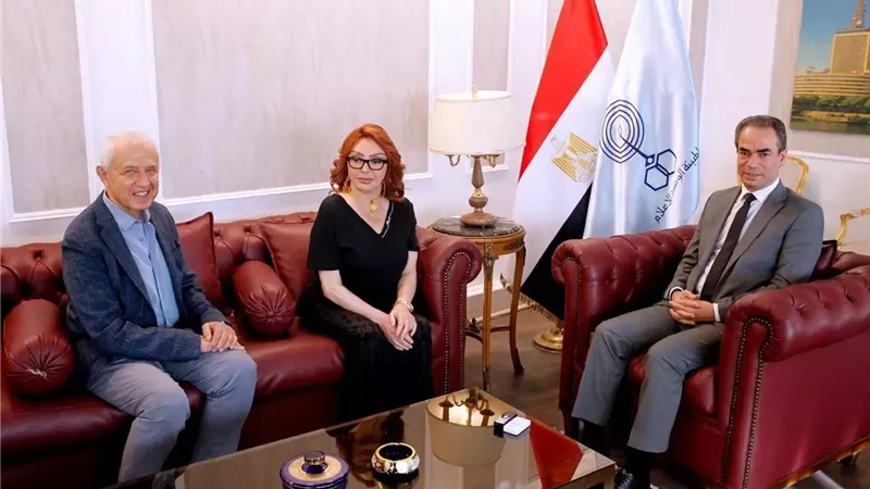 نبيلة عبيد تعود للإذاعة المصرية بعمل لـ إحسان عبد القدوس