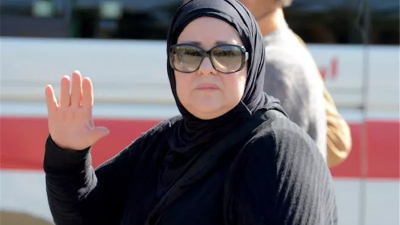 في ذكرى رحيل | دلال عبد العزيز  بين ضحكة ووجع.. كورونا يكتب نهاية الحكاية