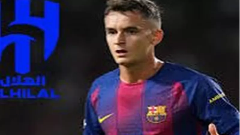 برشلونة يحدد سعر بيع مارك كاسادو وسط اهتمام الهلال وموناكو وبريميرليج 