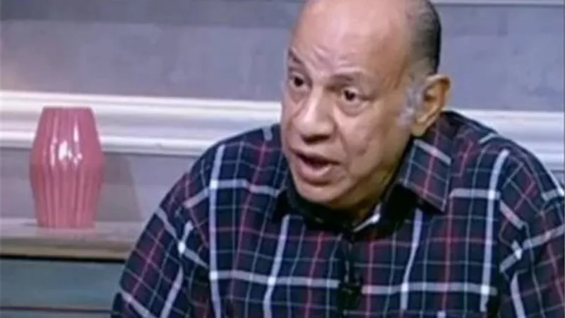 رسالة مؤثرة من عيد أبو الحمد: زوجتي تعاني.. ادعوا لها بالشفاء