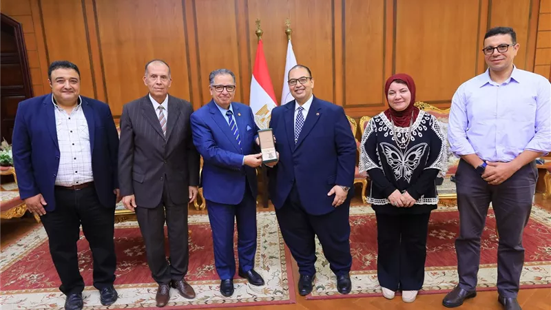 رئيس جامعة كفر الشيخ يستقبل رئيس جامعة الدلتا والوفد المرافق له