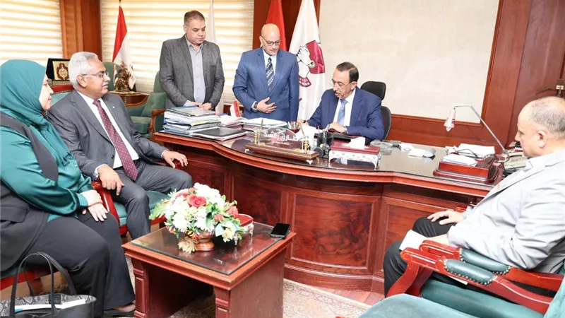 محافظ سوهاج يخفض تنسيق القبول بالثانوي العام إلى 245 درجة  