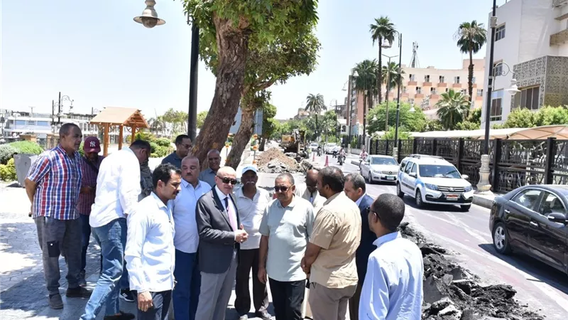  عبدالمطلب عمارة يتفقد عددا من المشروعات الخدمية بمدينتي الأقصر والقرنة