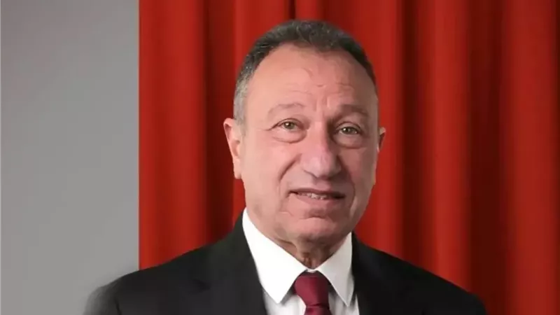مسلسل يتناول  السيرة الشخصية لـ بيبو قصة إبنته وسيناريو وحوار يوسف معاطي