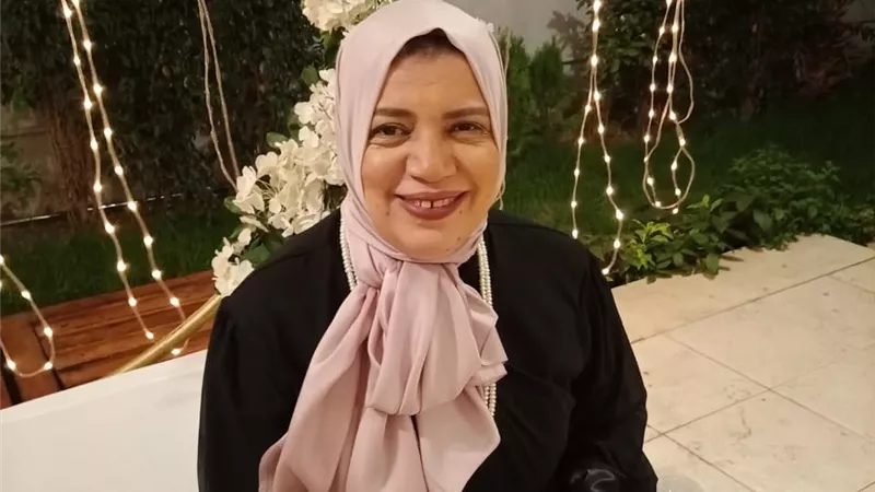 إيناس جلال الدين: عبده داغر من أبرز التجارب التي تركت أثرًا في صالون مقامات| خاص