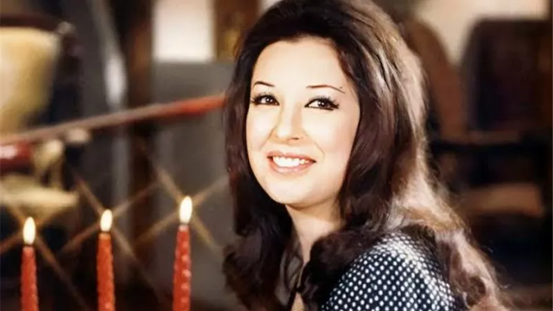 في عيد ميلادها.. لماذا ترفض نجاة الصغيرة الاحتفال وتخشى مرور السنوات؟