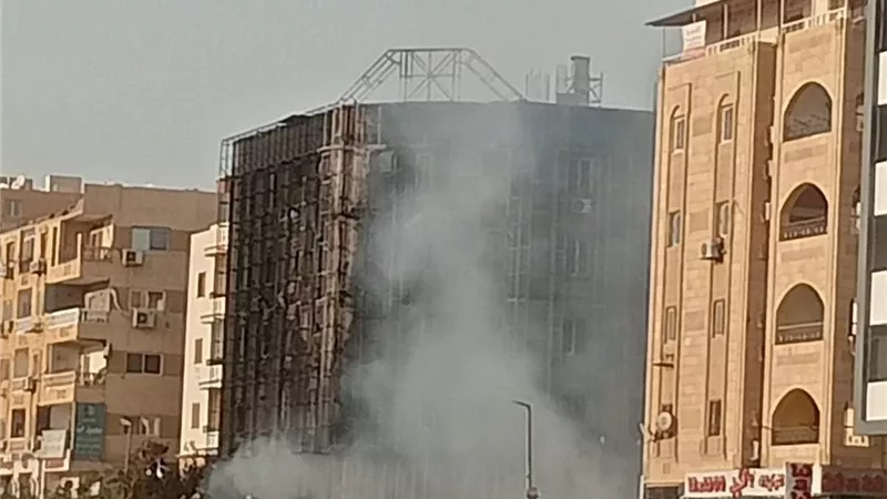 السيطرة على حريق مول بحدائق الأهرام.. وإصابة 8 أشخاص