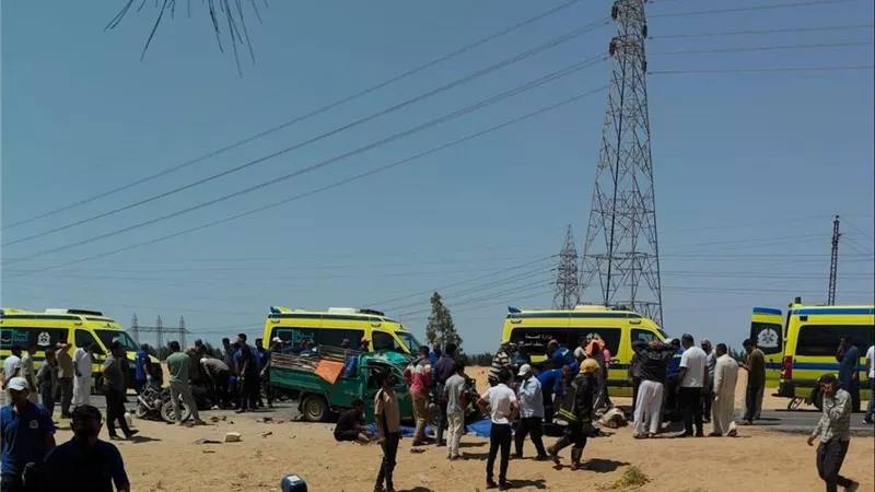 ارتفاع وفيات حادث طريق الدواويس بالإسماعيلية إلى 19 حالة وفاة