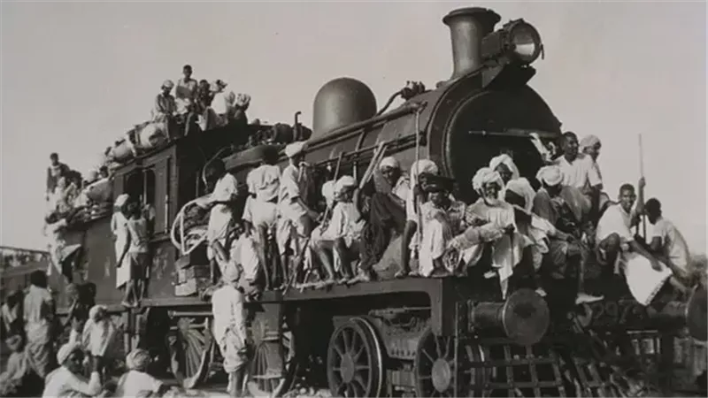 استقلال باكستان عن الهند.. كيف شطرت ليلة 14 أغسطس شبه القارة إلى دولتين؟