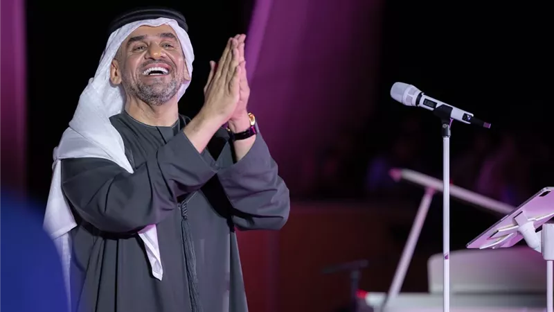 حسين الجسمي يخطف الجمهور في الساحل الشمالي وسط هتافات المحبة 