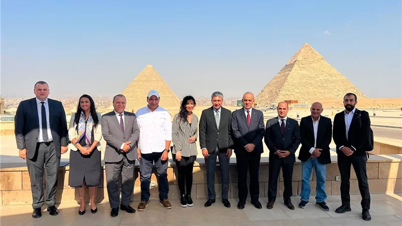 مصر والأردن تبحثان إطلاق برامج سياحية مشتركة وتعزيز التعاون في السياحة