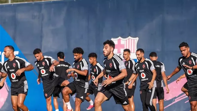 الأهلي ينهي مرانه الرئيسي استعدادًا لمباراة برشلونة | صور 