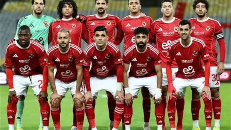 زيزو وبن شرقي يقودان هجوم الأهلي أمام برشلونة في كأس خوان جامبر