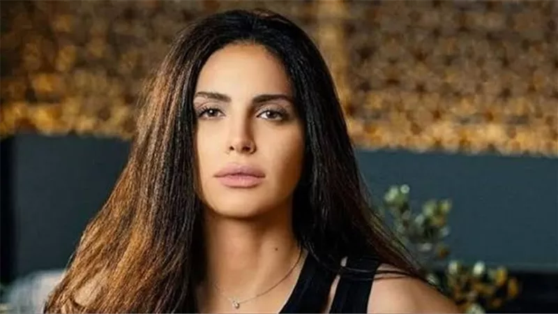 «مستحيل أتخيل الوسط الفني من غيرك».. رسالة جزائرية مؤثرة إلى آمال ماهر
