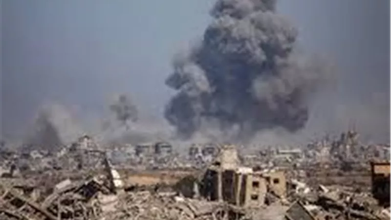 قصف مدفعي شرقي مدينة غزة ومخيم البريج وقتيلان في الضفة