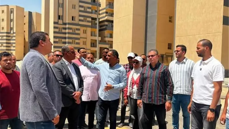 وزيرة الإسكان تتابع مشروعات بورسعيد و15 مايو والعبور