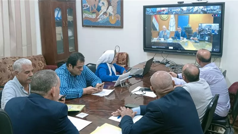  1400 طالب وطالبة يؤدون امتحانات الدور الثانى للثانوية العامة فى يومها الثانى بأسيوط 