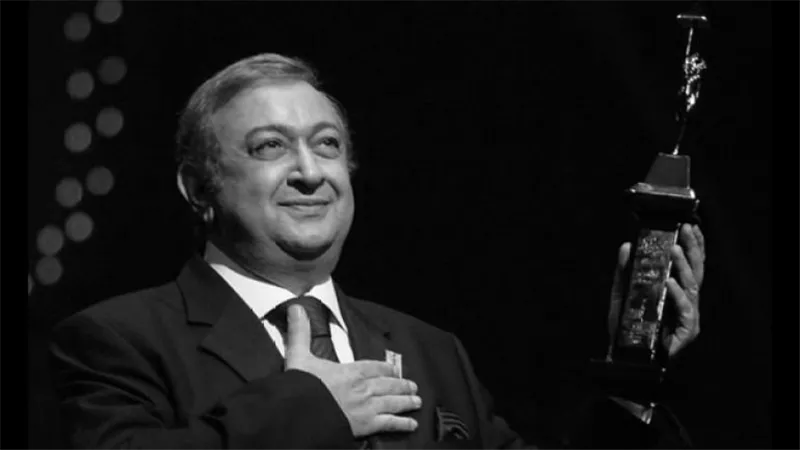 سينما الهناجر تستعيد تجربة نور الشريف في «نادي كنوز السينما المصرية»