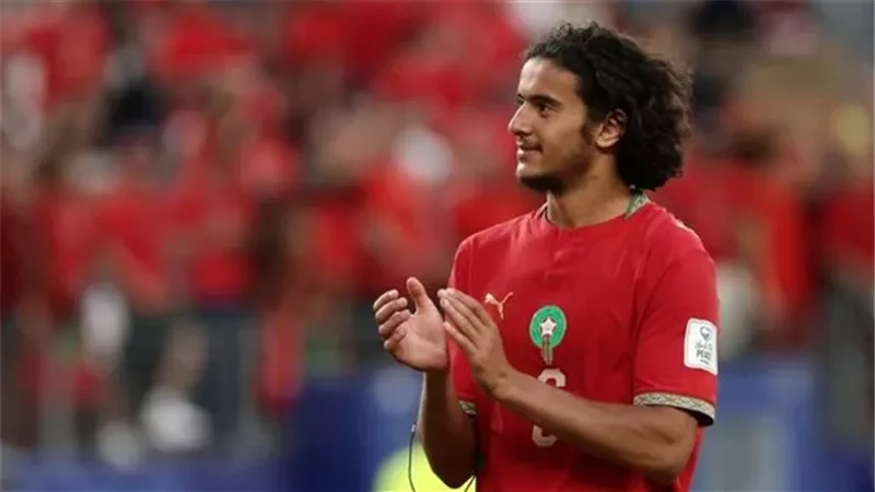 بقيمة 100 مليون يورو.. أيوب بوعدي يصل مانشستر تمهيدًا للانضمام للسيتي