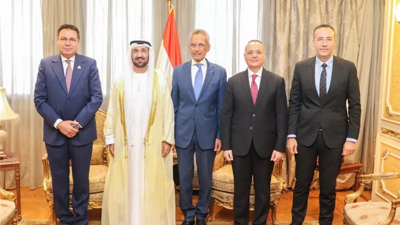 اليماحي وهاني حنا يبحثان تعزيز الدبلوماسية البرلمانية وخدمة قضايا العرب
