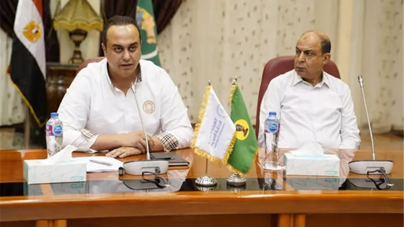 رئيس الرعاية الصحية يتابع التشغيل التجريبي للتأمين الصحي الشامل بالمنيا