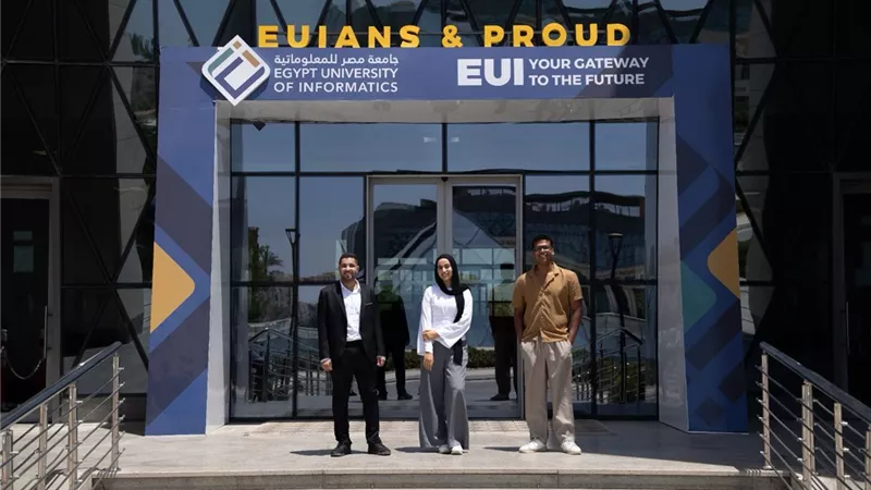 جامعة مصر للمعلوماتية تشارك في تسليم شعلة مبادرة «تواصل الأجيال» بجنيف