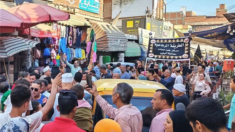 البحيرة تحتفل بالمولد النبوي.. أجواء إيمانية واحتفالية تزين شوارع المدينة