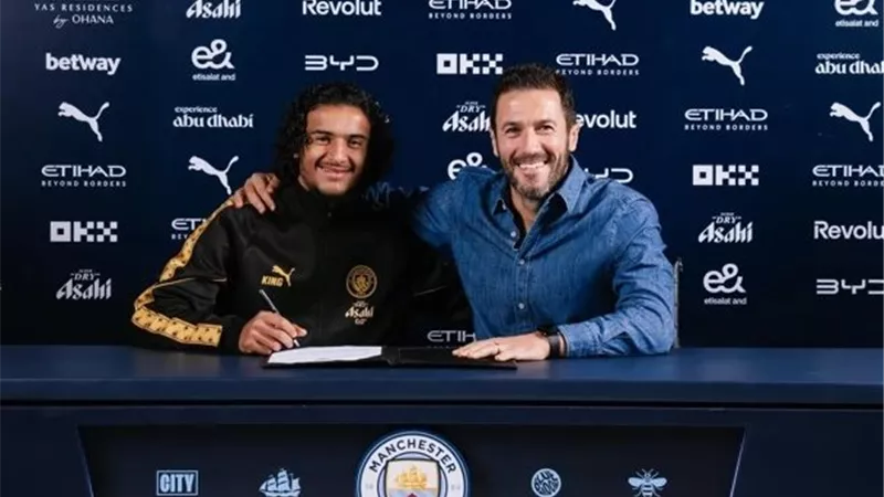 مانشستر سيتي يعلن التعاقد مع المغربي أيوب بوعدي حتى يونيو 2031