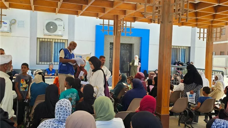قافلة رمد مجانية بأبو المطامير توقع الكشف على 524 مواطنًا وتصرف 195 نظارة 
