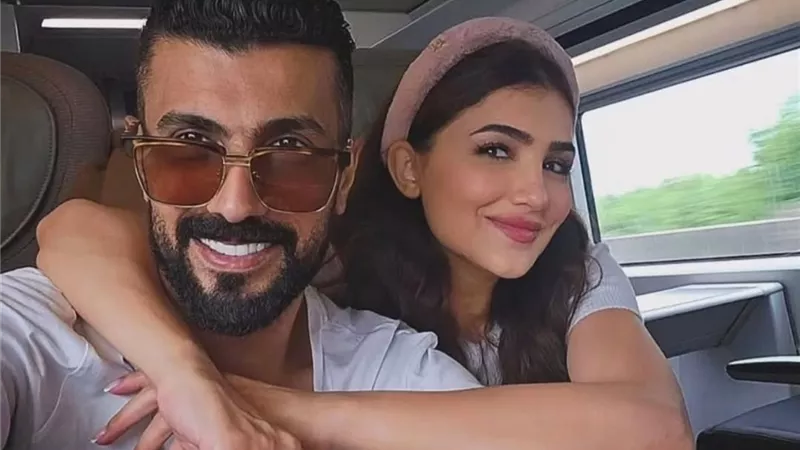 الحياة معك مغامرة جميلة.. مي عمر تحتفل بعيد ميلاد محمد سامي 
