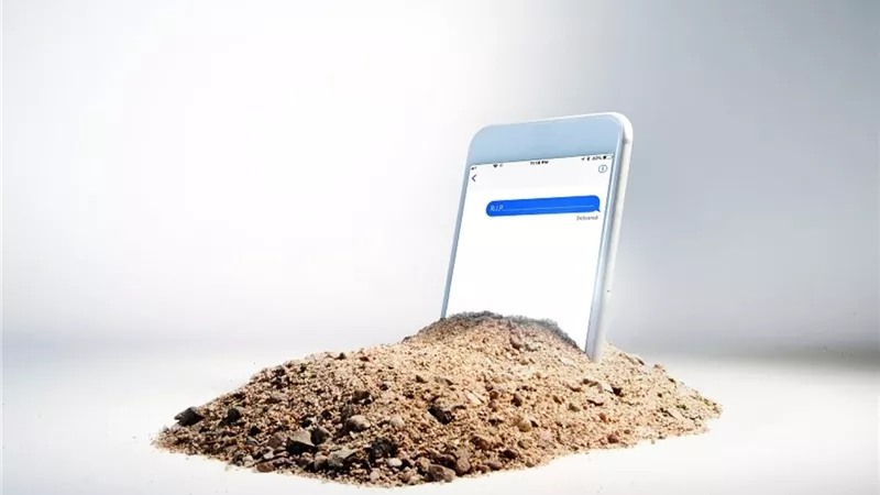 ماذا يحدث لحياتك الرقمية بعد وفاتك؟