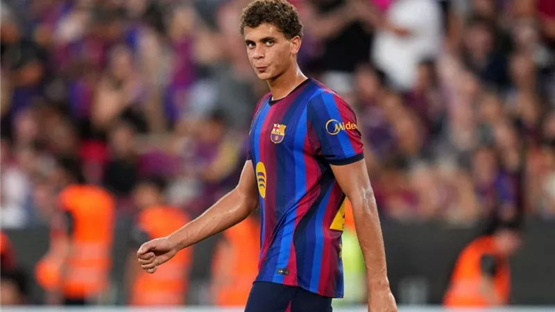 حمزة عبدالكريم على رأس قائمة برشلونة أمام أتليتك بلباو في الدوري الإسباني