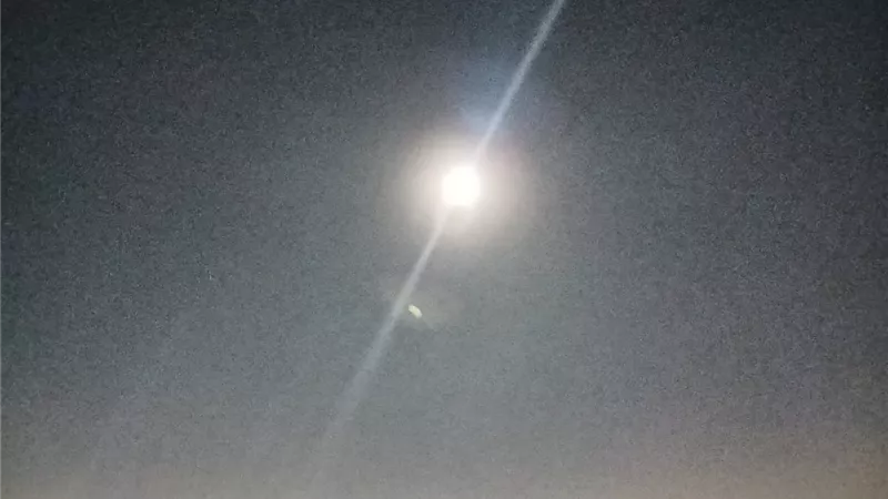 بدء الخسوف الجزئي للقمر في مصر.. وأقصى وقت لرؤيته 6:29 صباحًا