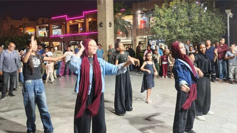 أجواء فنية مبهجة في 