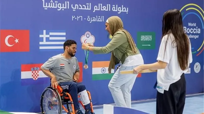  تحت شعار 