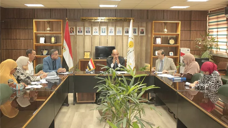 إعانات يوليو 2026.. جامعة أسيوط تتحرك لمساندة العاملين في الأزمات
